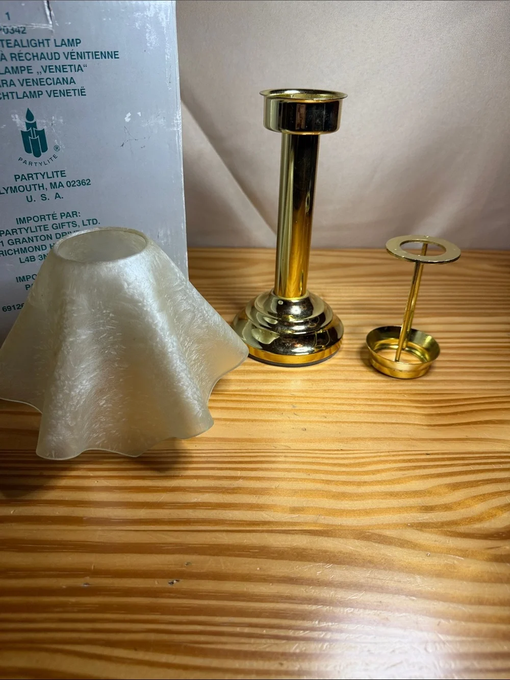 Vintage PartyLite Venetian Tealight Candle Lamp Brass Frosted Handkerchief P0342